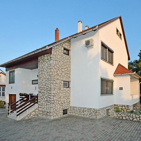 Blackbird Apartment Балатонфюред Экстерьер фото